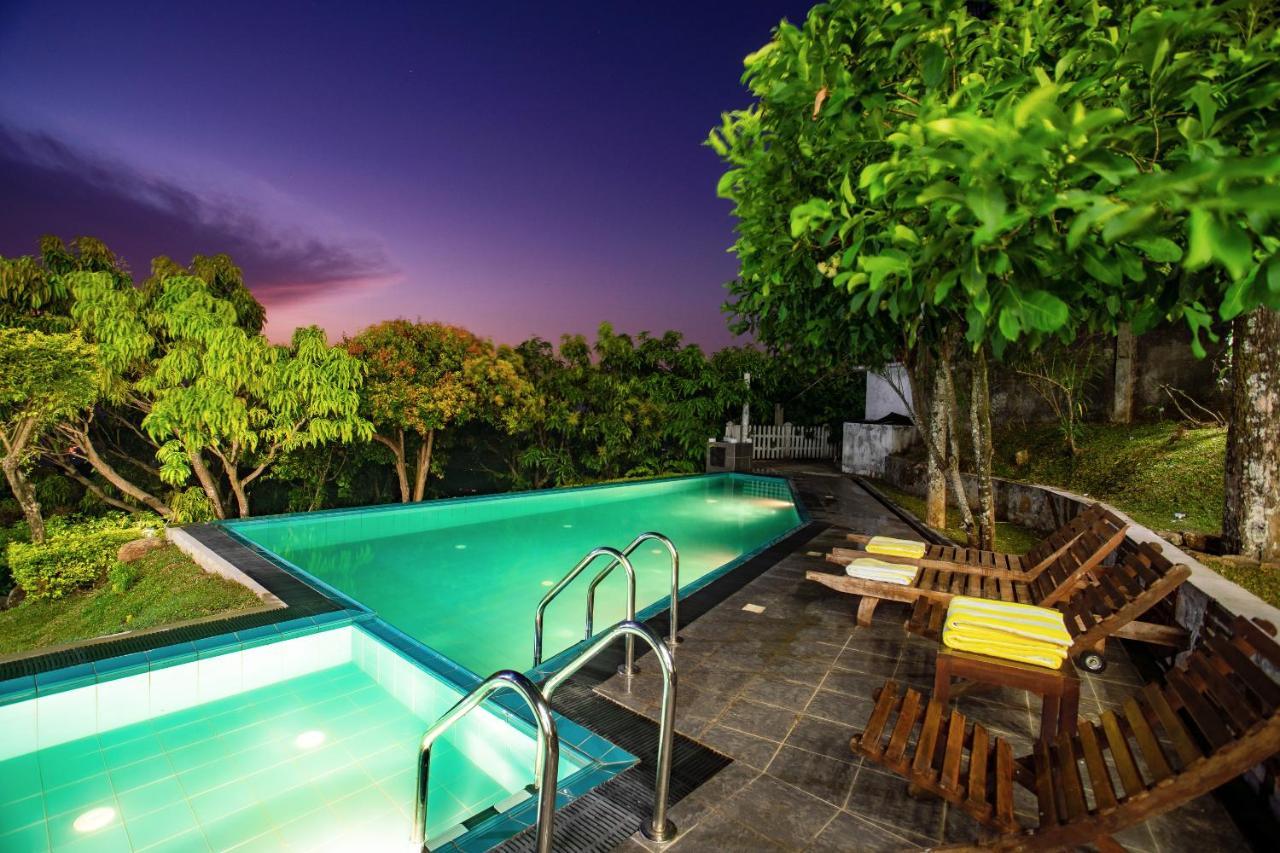 The Kandyan Villa Bagian luar foto