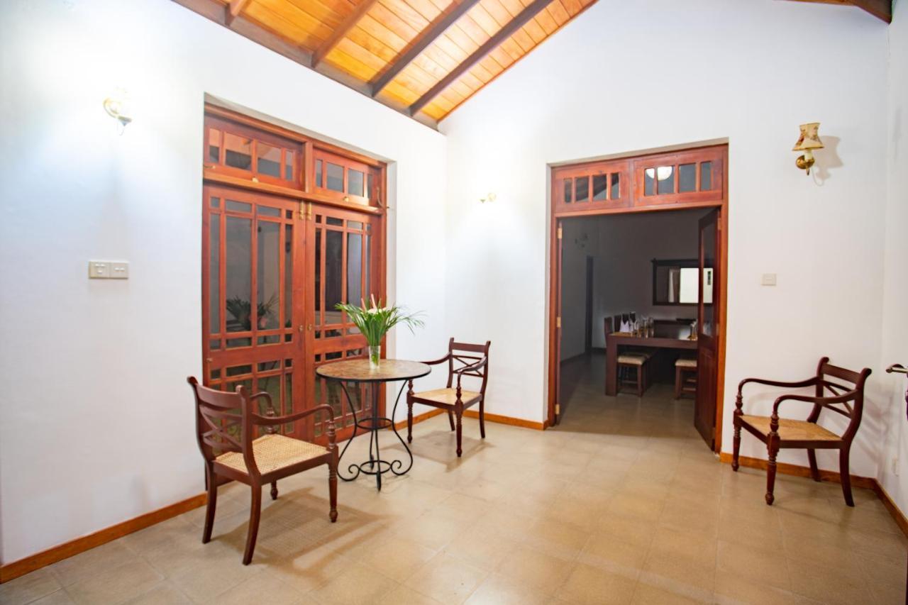 The Kandyan Villa Bagian luar foto