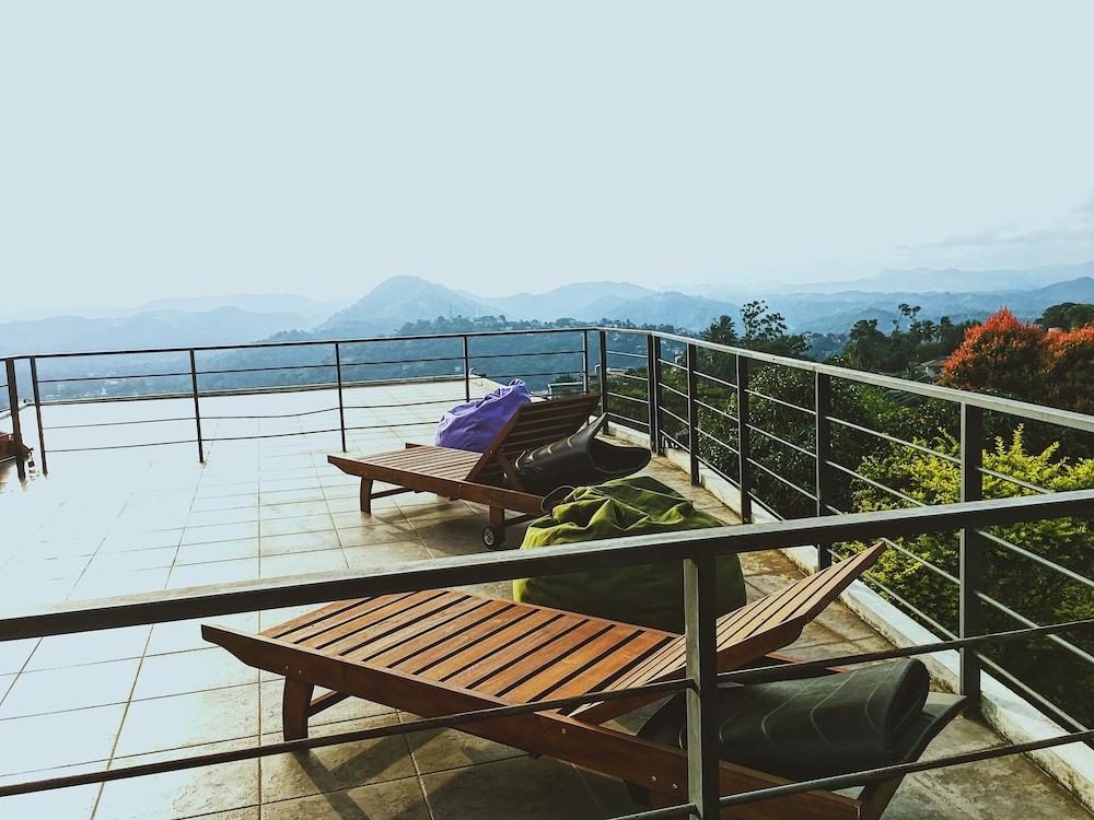The Kandyan Villa Bagian luar foto